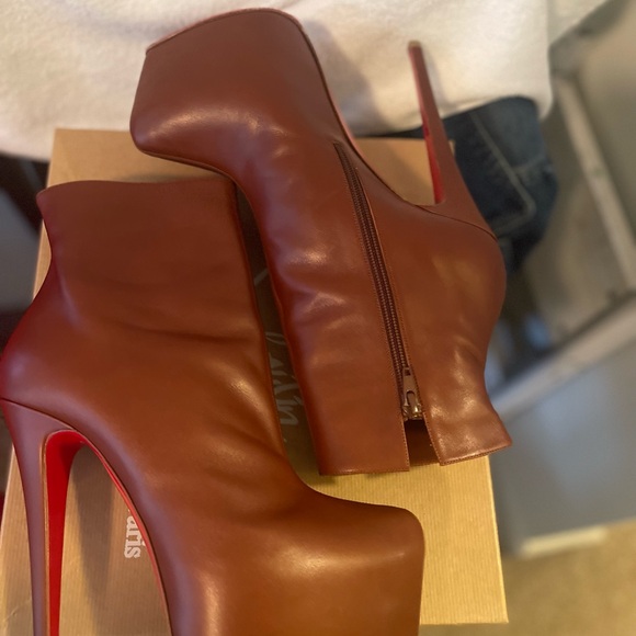 Christian Louboutin Daff Booty. CLASSIC ITEM. Hard to find!
